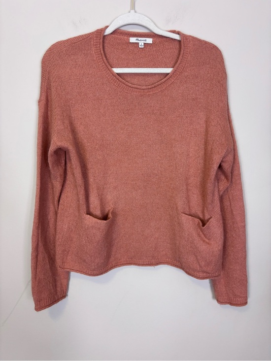 Madewell Sweaters - Madewell Pink Crewneck Sweater with Front Pockets Medium